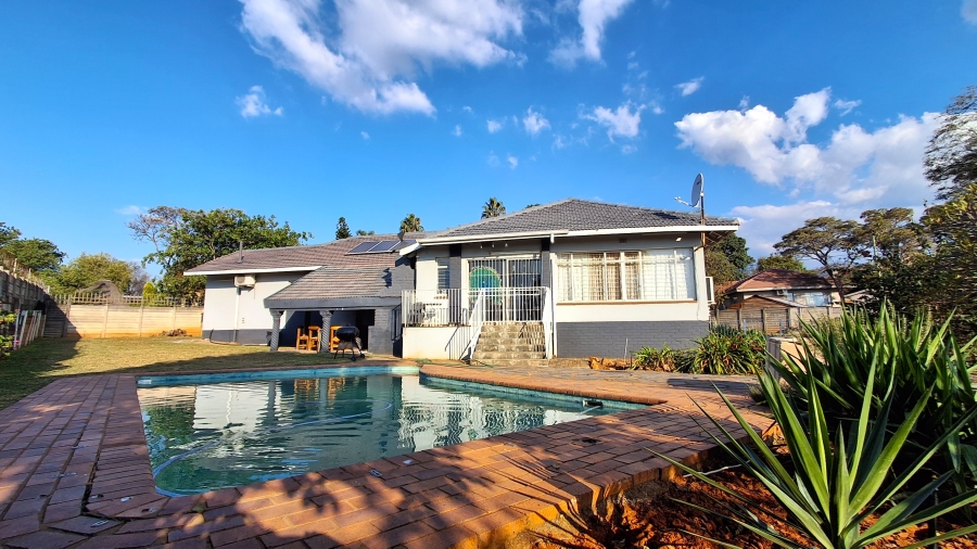 4 Bedroom Property for Sale in Protea Park North West
